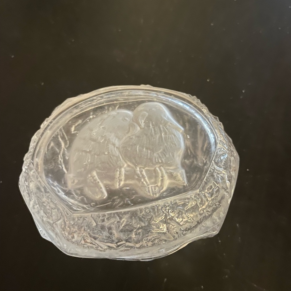 Lovely Crystal dish With love birds